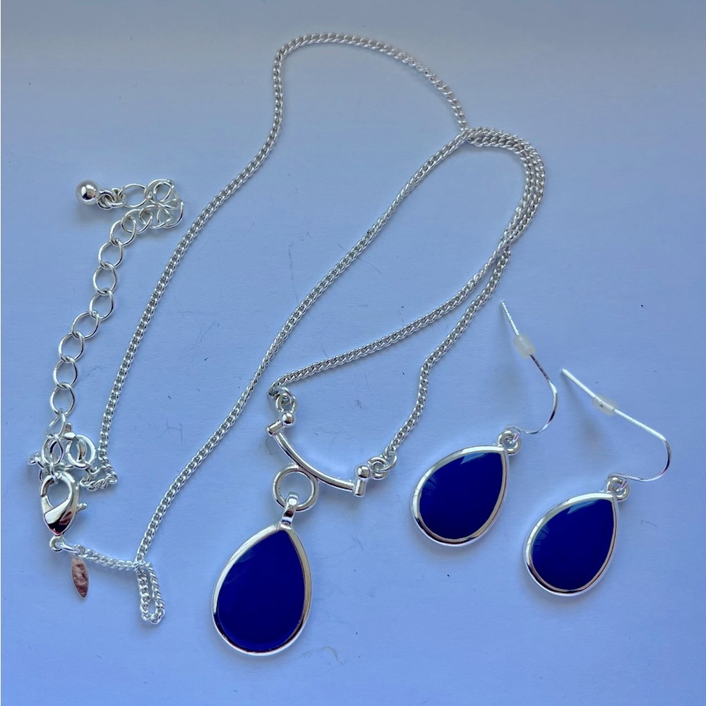 New Silver-tone Necklace & Pierced Earrings Set w/ Deep Blue Teardrop Pendants